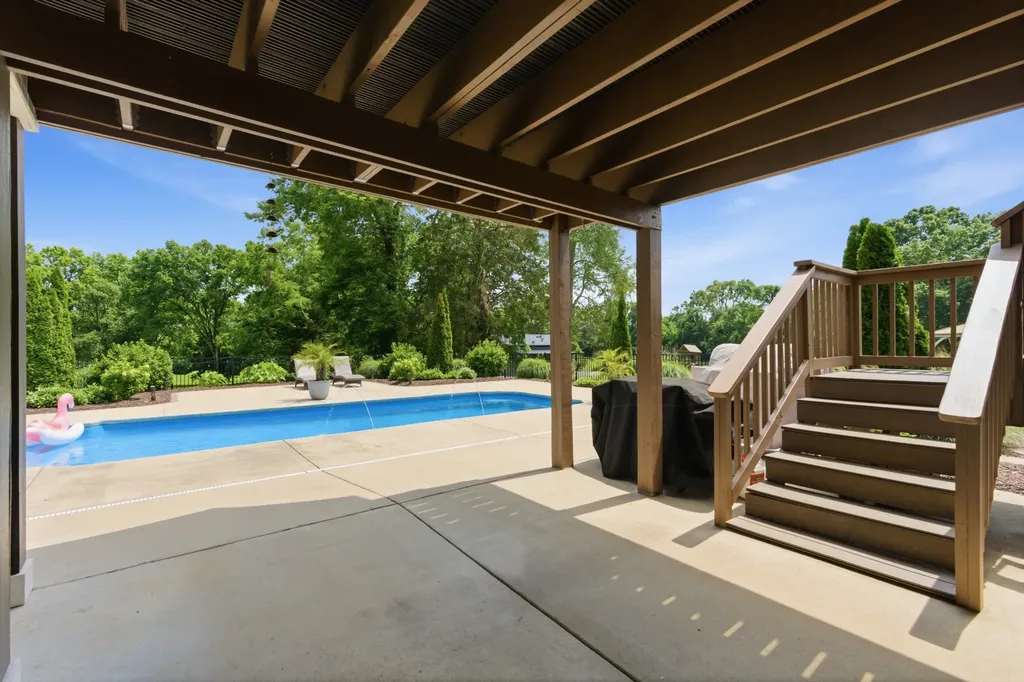 7939 Hooten Hows Road Nashville TN 37221
