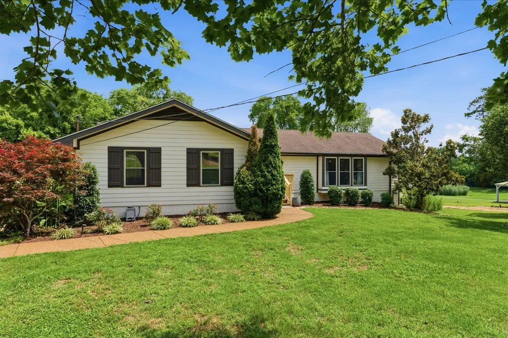 7939 Hooten Hows Road Nashville TN 37221