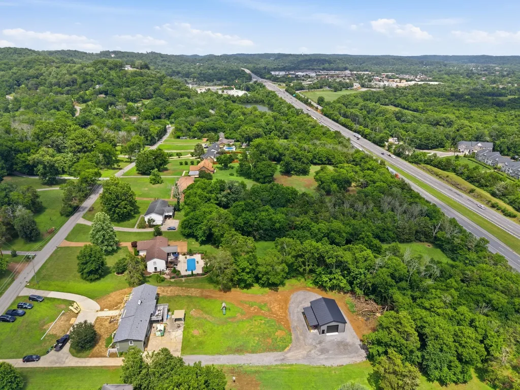 7939 Hooten Hows Road Nashville TN 37221