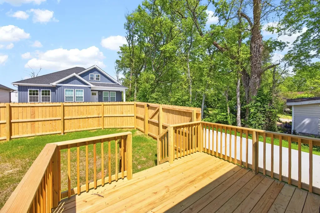206 Ross Avenue Gallatin TN 37066