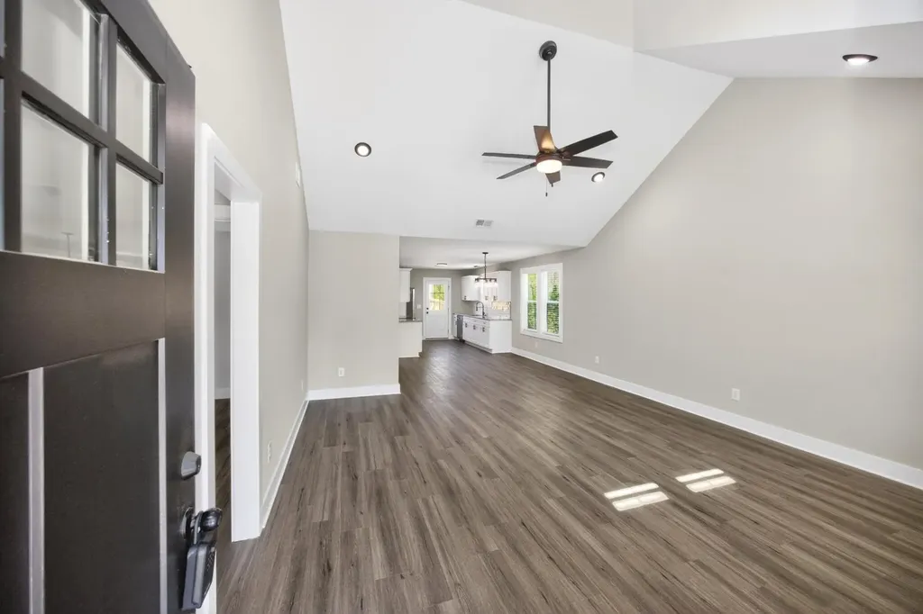 206 Ross Avenue Gallatin TN 37066