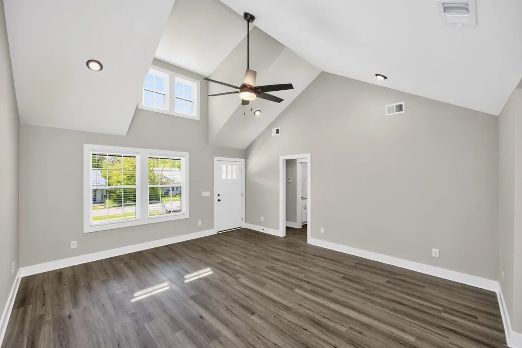 206 Ross Avenue Gallatin TN 37066