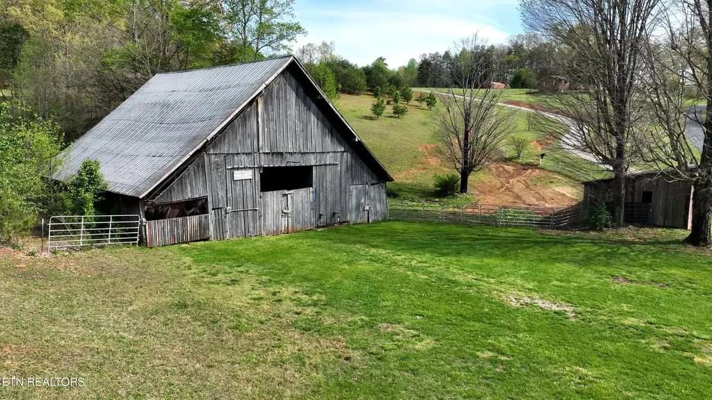 217 Countryside Lane Madisonville TN 37354