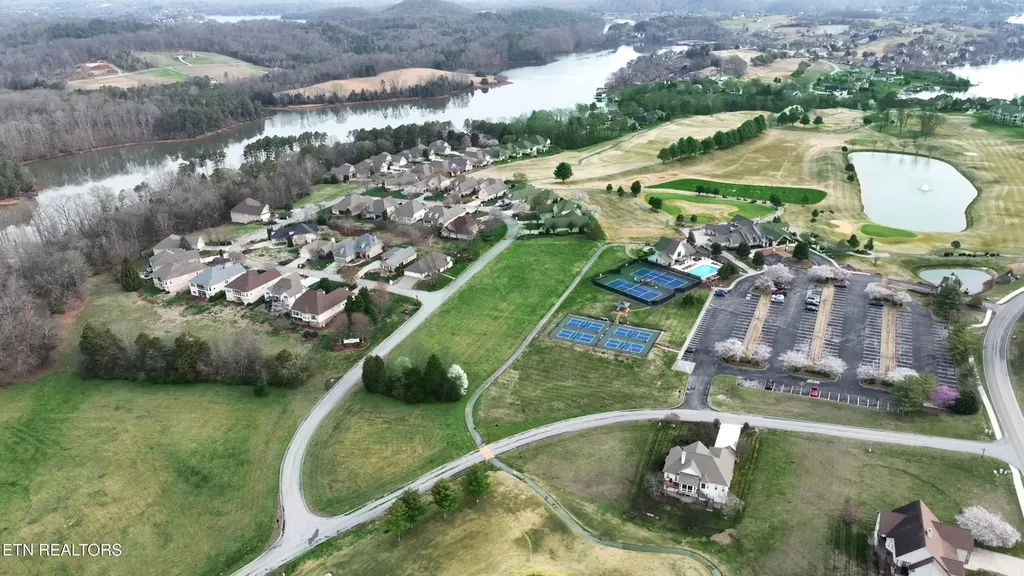415 Wood Duck Drive Vonore TN 37885