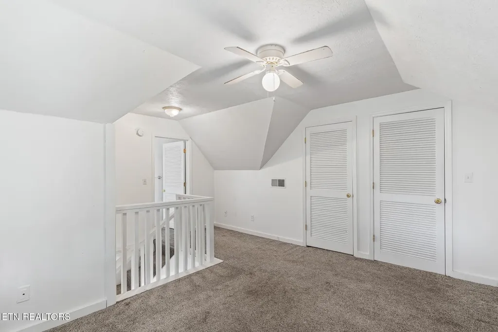 430 Ohio Avenue Etowah TN 37331