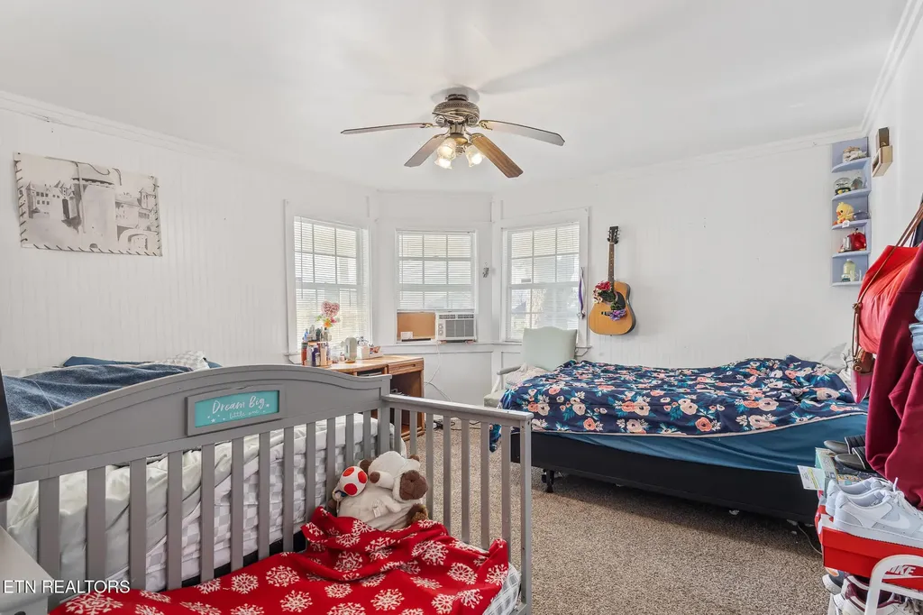 430 Ohio Avenue Etowah TN 37331