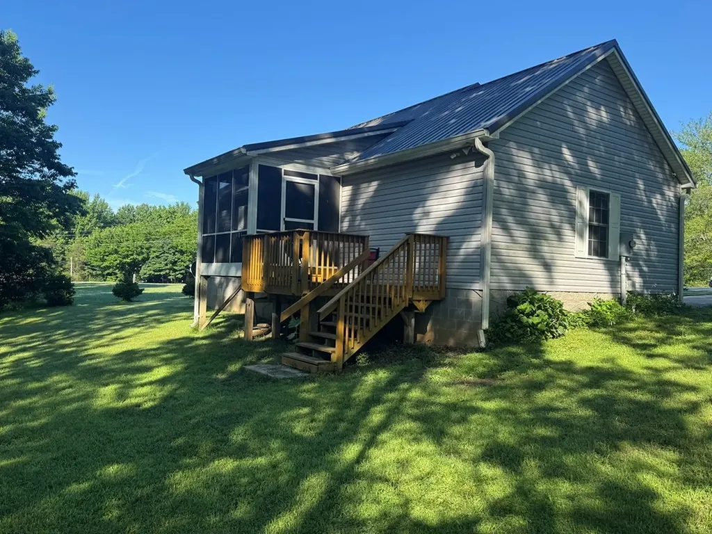 381 Longview Drive Camden TN 38320