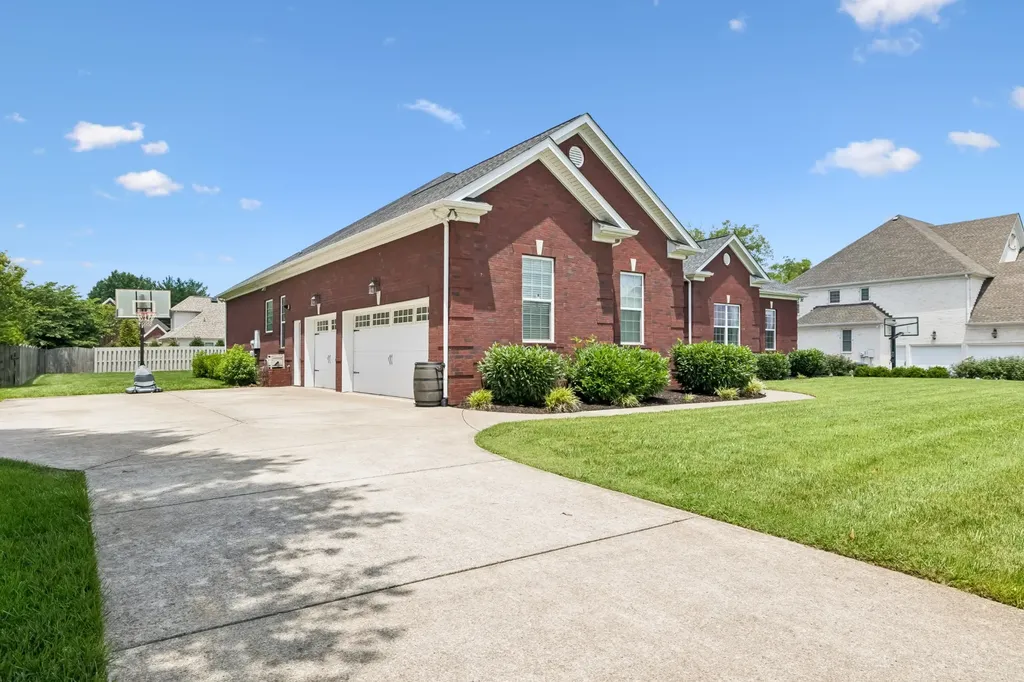 2839 Pavilion Place Murfreesboro TN 37129