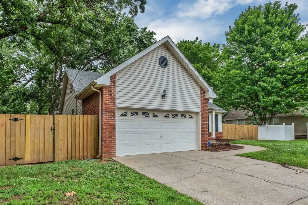 3473 White Pine Drive Nashville TN 37214