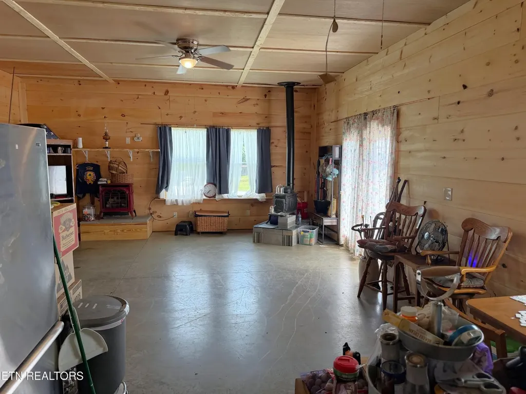 1970 Seaton Road Greeneville TN 37743