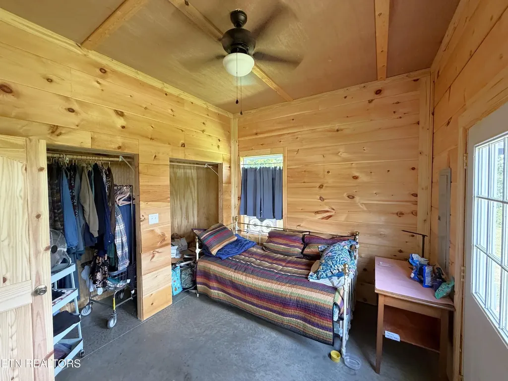 1970 Seaton Road Greeneville TN 37743