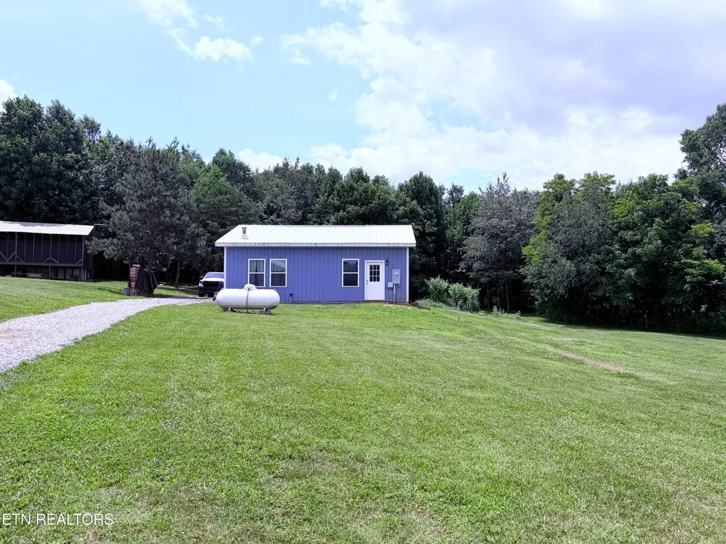 1970 Seaton Road Greeneville TN 37743