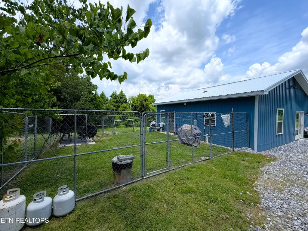 1970 Seaton Road Greeneville TN 37743