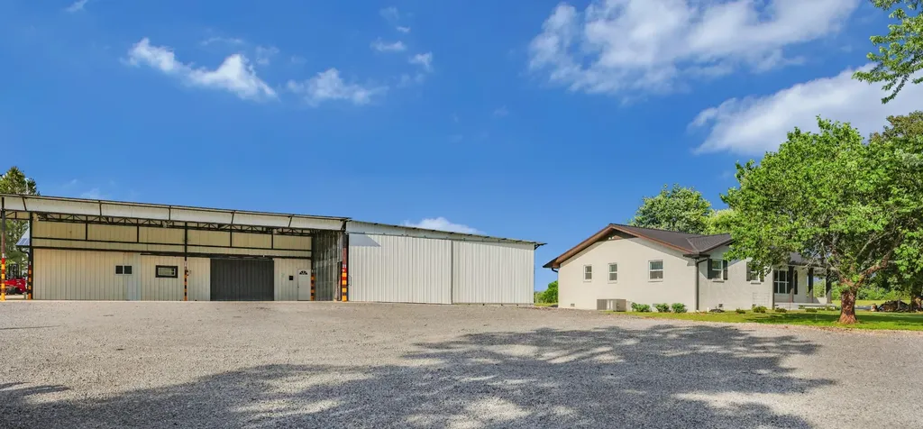 1944 Weeks Road Murfreesboro TN 37127