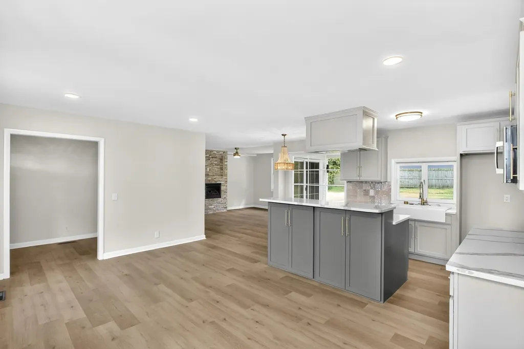 644 Topeka Drive Hermitage TN 37076
