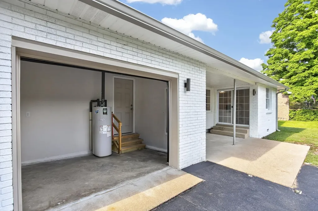 644 Topeka Drive Hermitage TN 37076