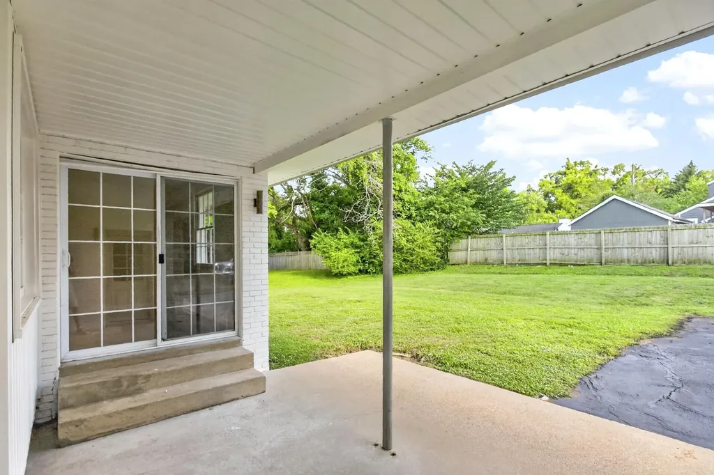 644 Topeka Drive Hermitage TN 37076