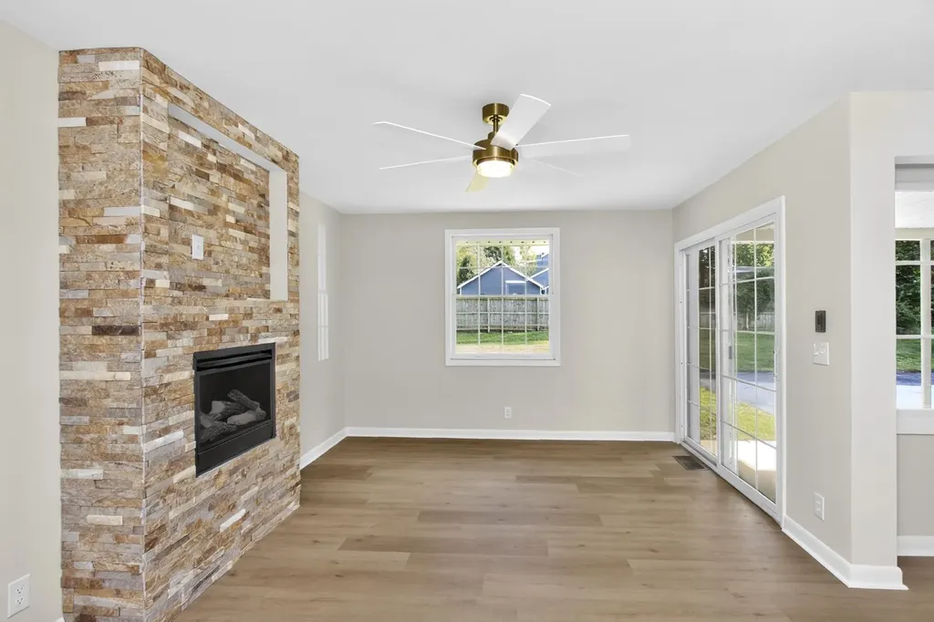 644 Topeka Drive Hermitage TN 37076