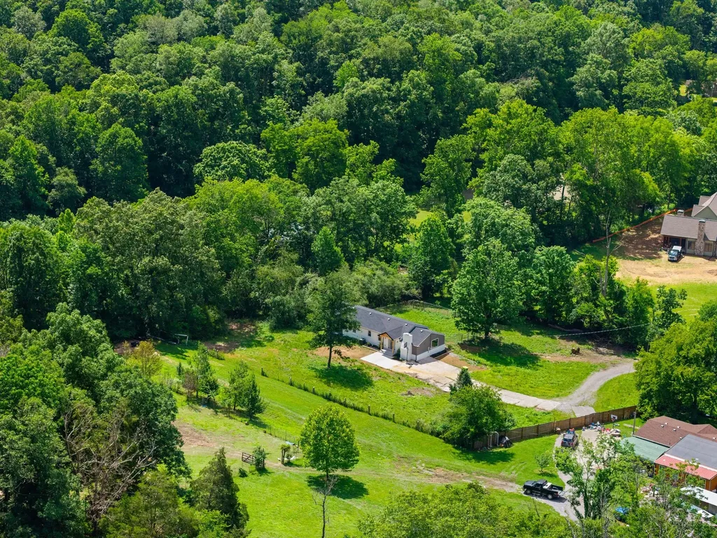 5333 Whites Creek Pike Whites Creek TN 37189