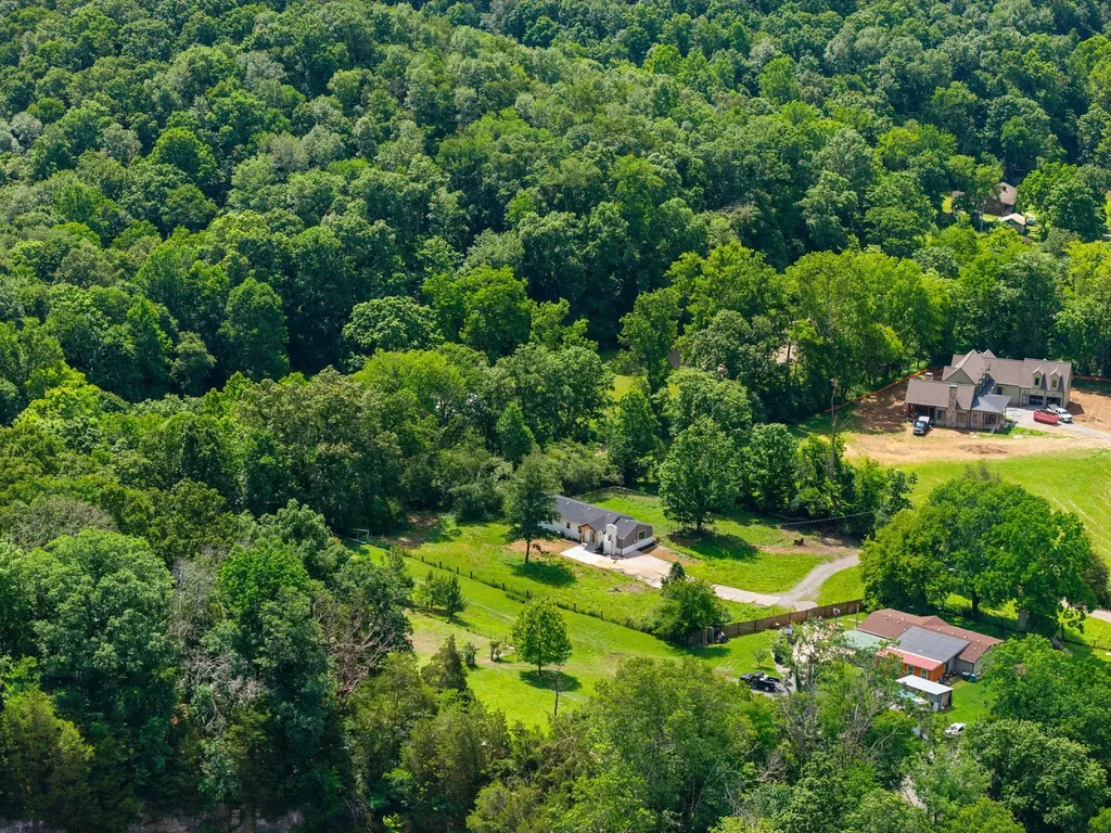 5333 Whites Creek Pike Whites Creek TN 37189