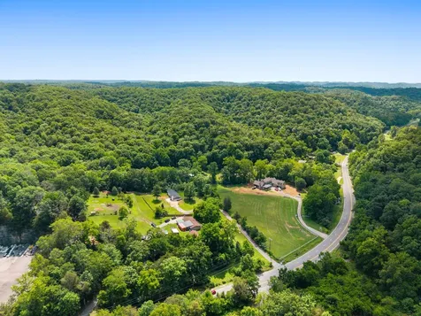 5333 Whites Creek Pike Whites Creek TN 37189
