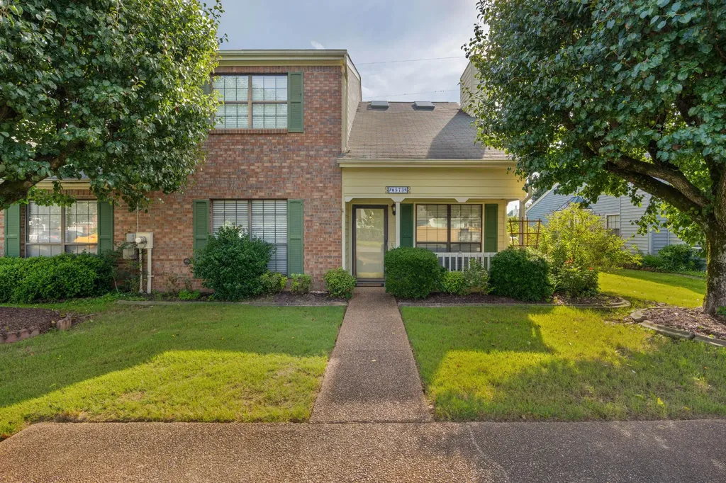 Chattanooga TN, 6573 Hickory Meadow Drive