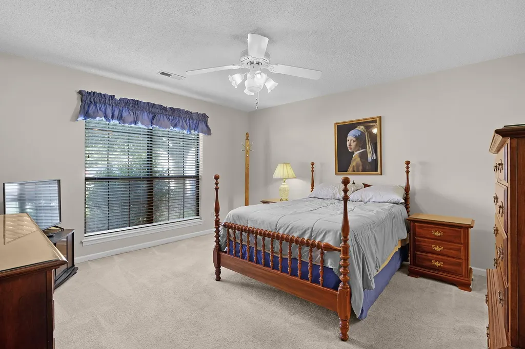 6573 Hickory Meadow Drive Chattanooga TN 37421