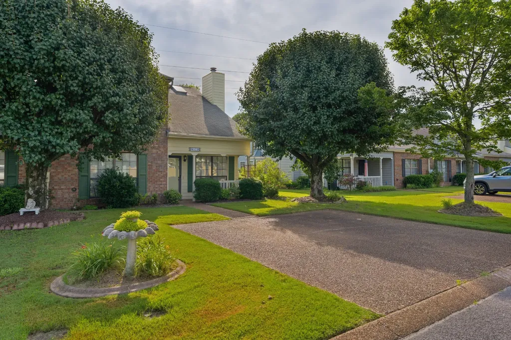 6573 Hickory Meadow Drive Chattanooga TN 37421