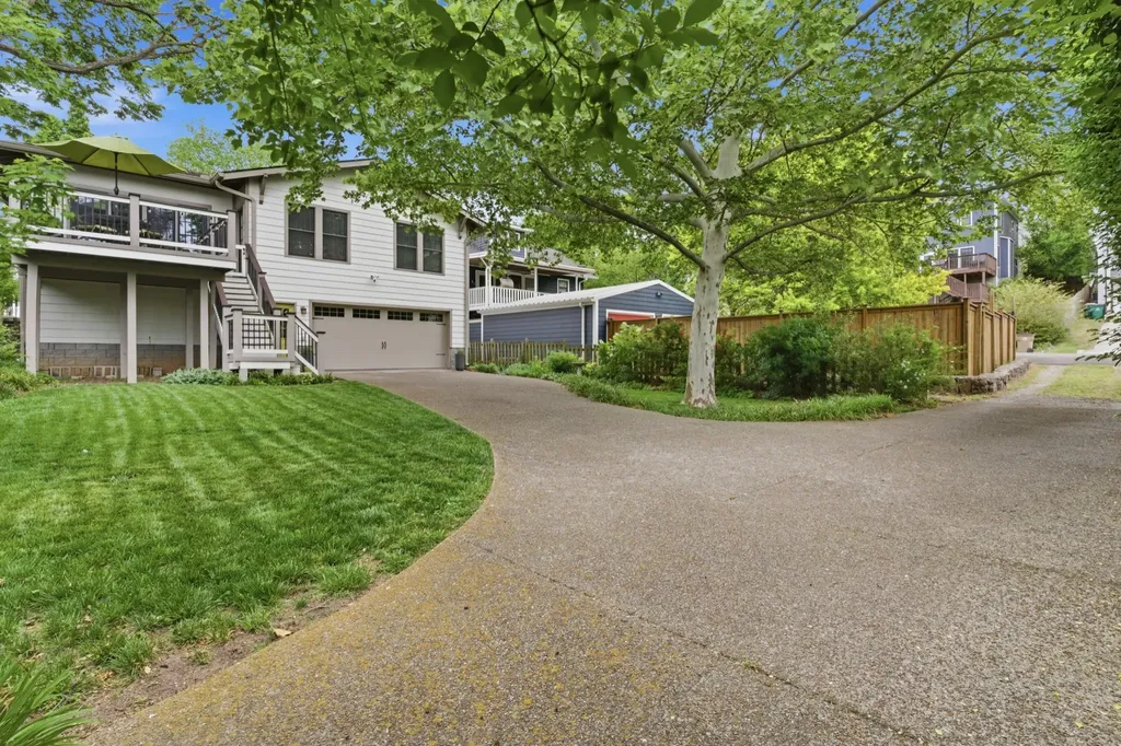 1416 Woodland Street Nashville TN 37206