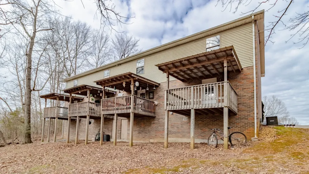 461 Martha Lane Clarksville TN 37043
