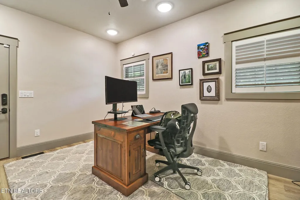 292 Crouch Branch Lane Allardt TN 38504