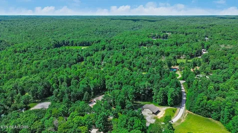 292 Crouch Branch Lane Allardt TN 38504