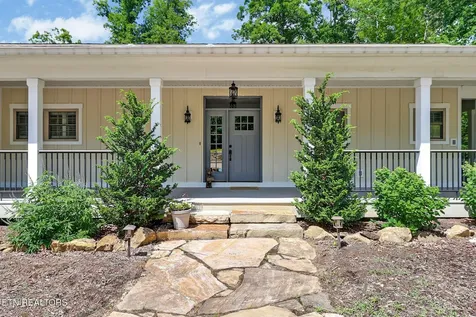 292 Crouch Branch Lane Allardt TN 38504