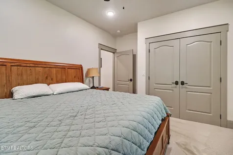292 Crouch Branch Lane Allardt TN 38504