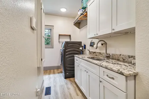 292 Crouch Branch Lane Allardt TN 38504