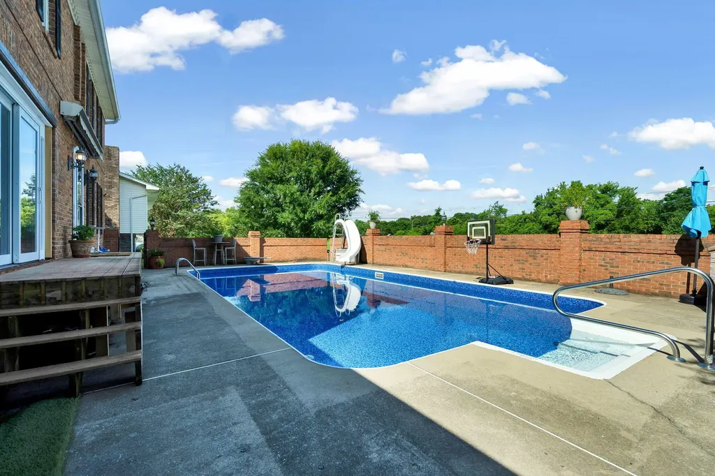 2818 Harris Circle, NW Cleveland TN 37312