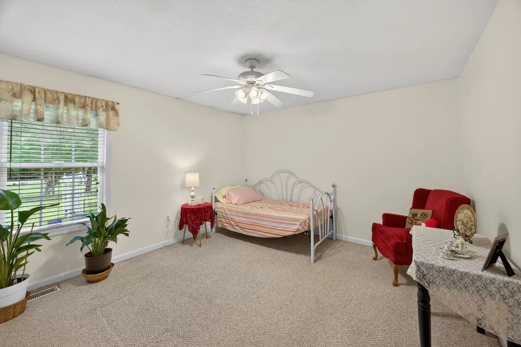 4024 Chica Road Crossville TN 38572