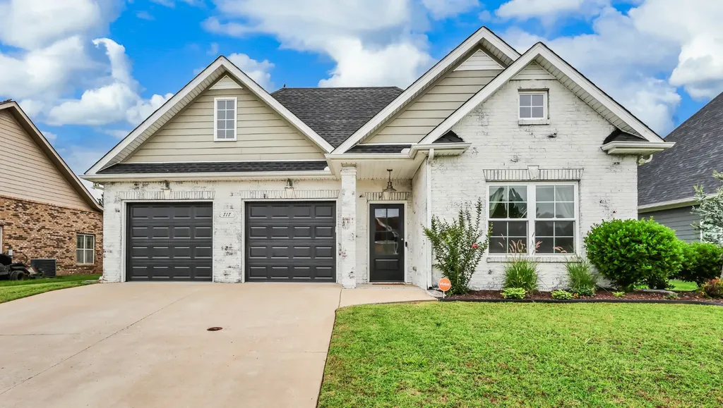 717 Valencia Drive Clarksville TN 37043