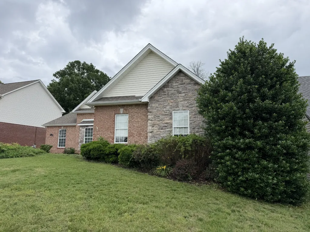 223 Misty Drive Pleasant View TN 37146