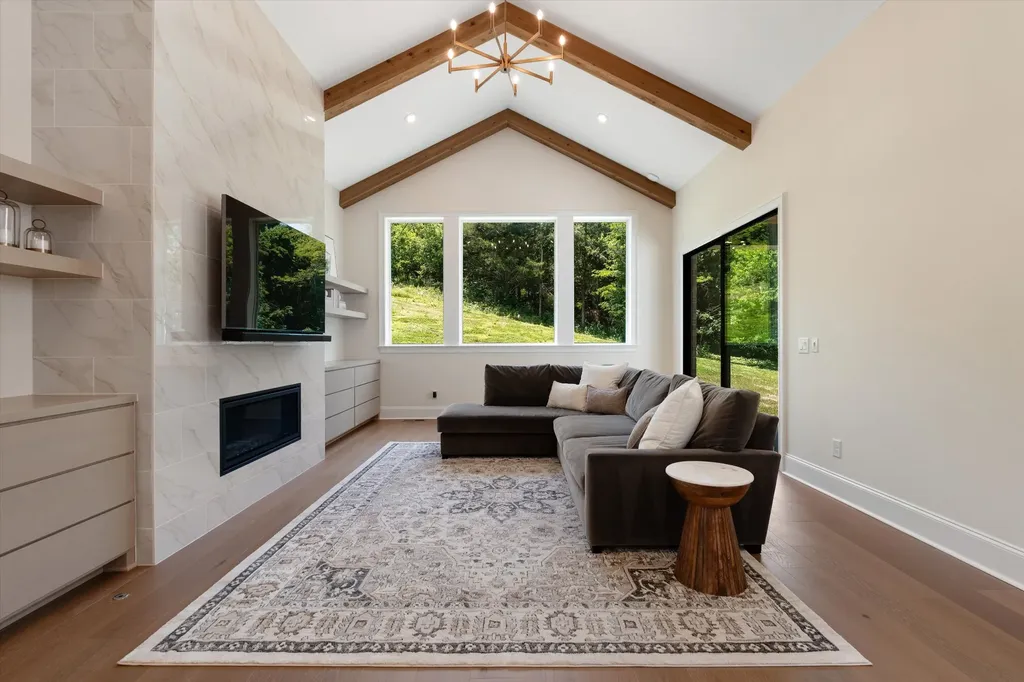 1833 Dartmouth Drive Brentwood TN 37027
