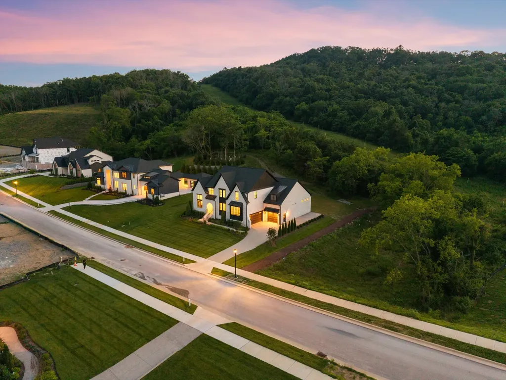 1833 Dartmouth Drive Brentwood TN 37027