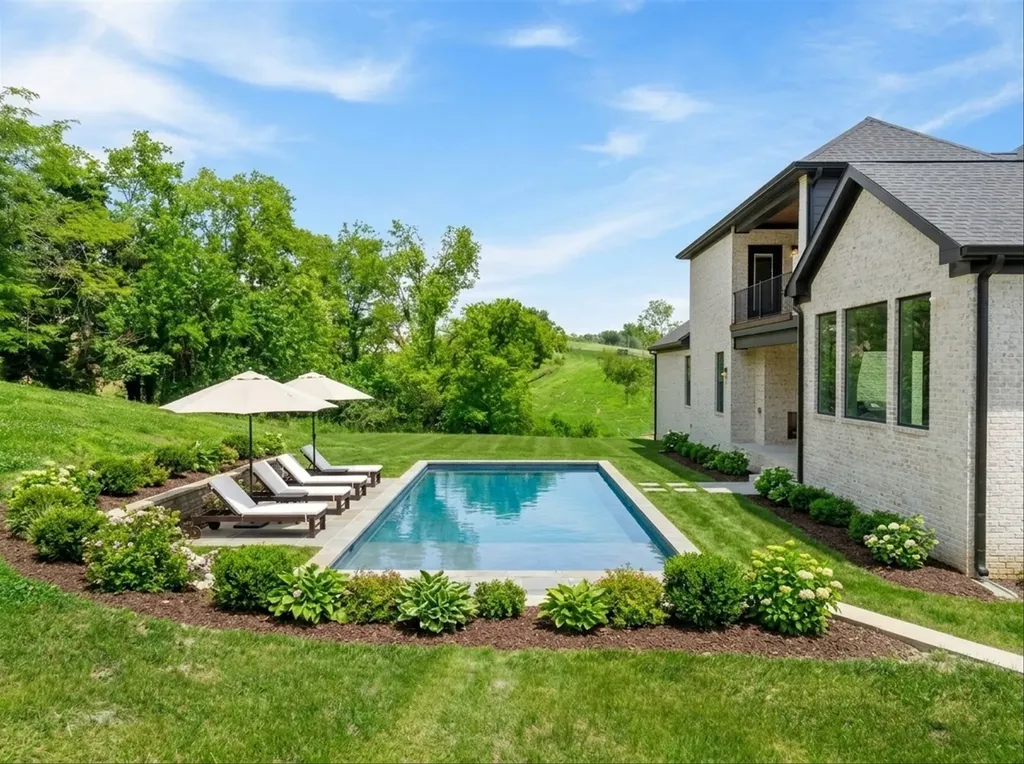 1833 Dartmouth Drive Brentwood TN 37027