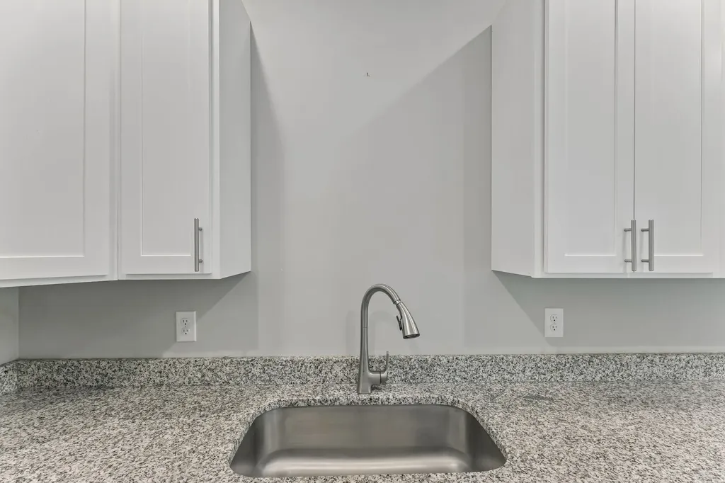 721 Poplar Street Columbia TN 38401