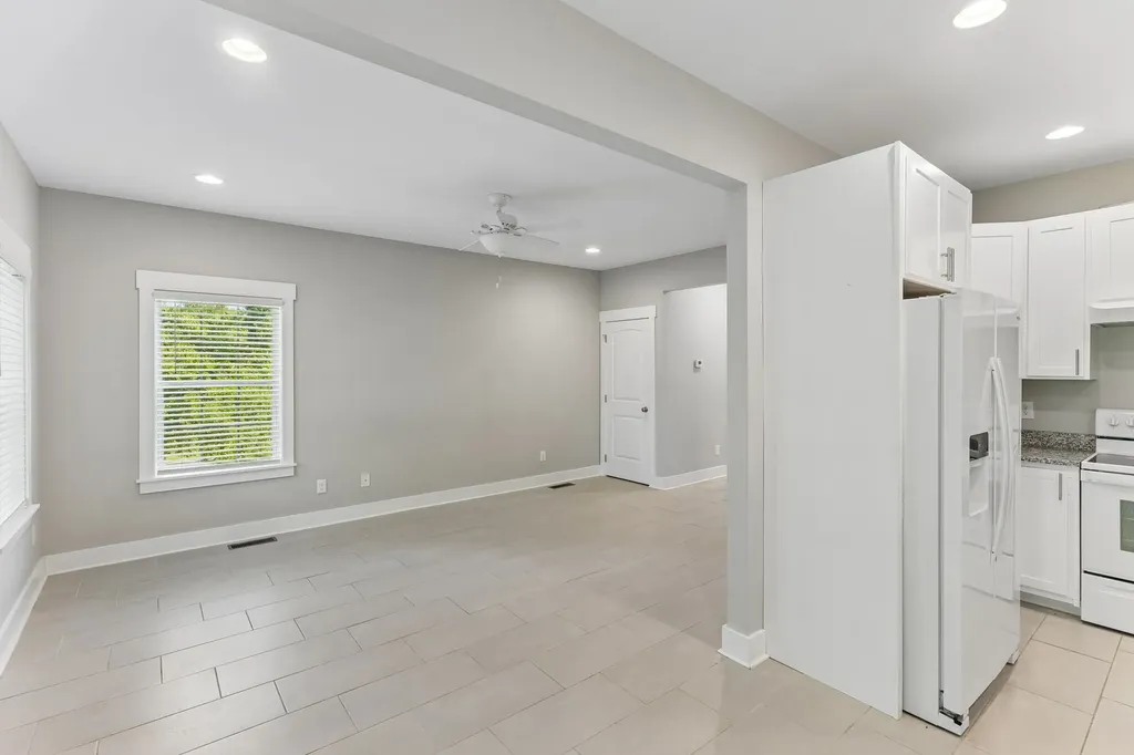 721 Poplar Street Columbia TN 38401