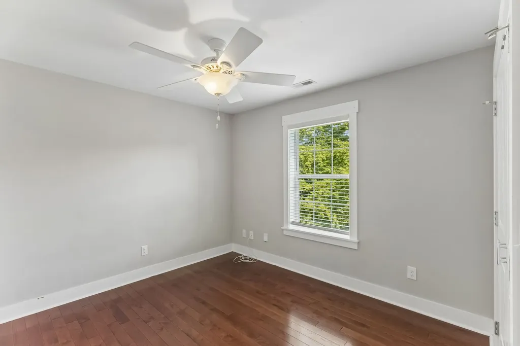 721 Poplar Street Columbia TN 38401