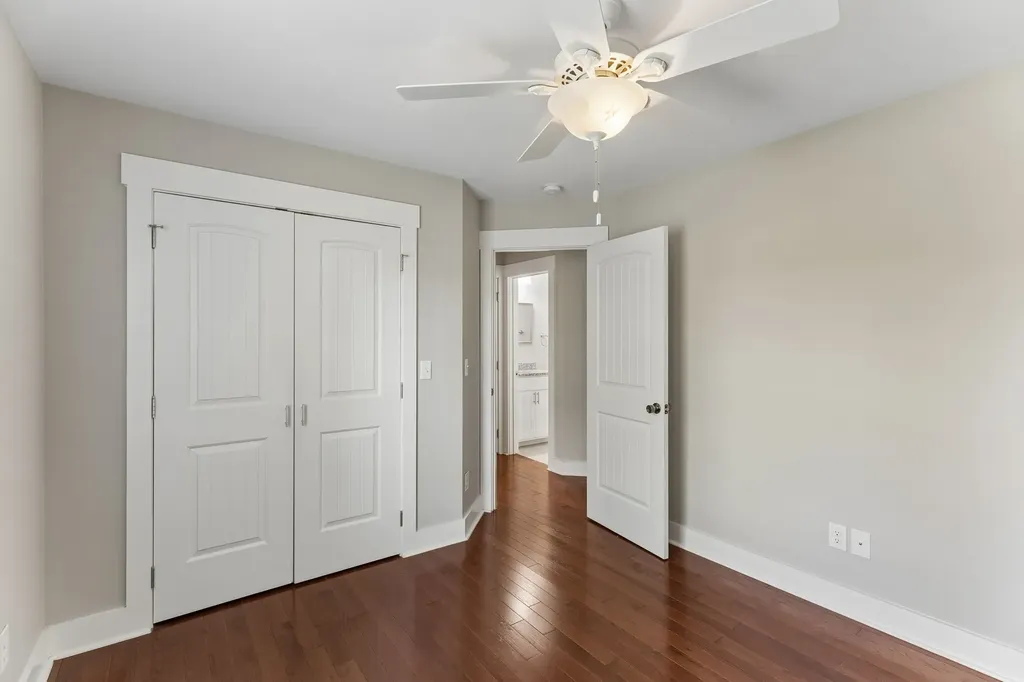 721 Poplar Street Columbia TN 38401