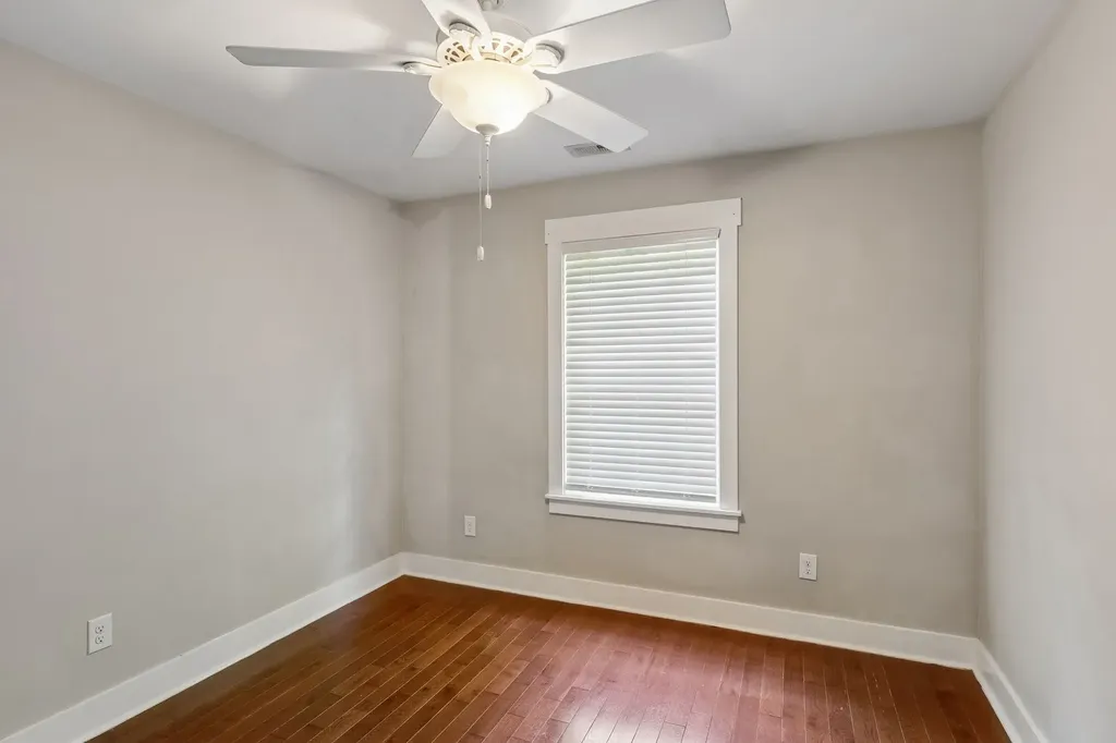 721 Poplar Street Columbia TN 38401