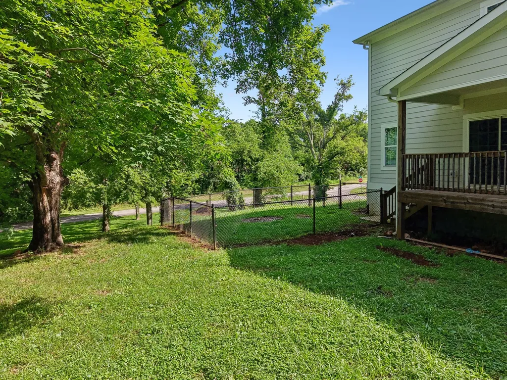 721 Poplar Street Columbia TN 38401
