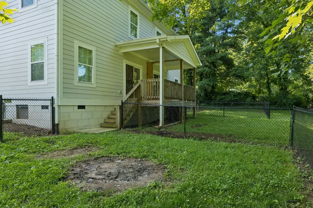721 Poplar Street Columbia TN 38401