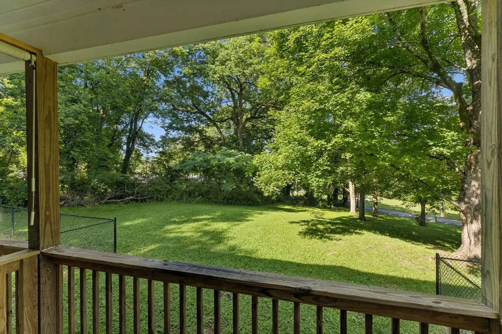 721 Poplar Street Columbia TN 38401